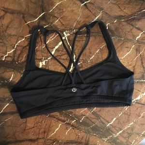 Lululemon free to be bra